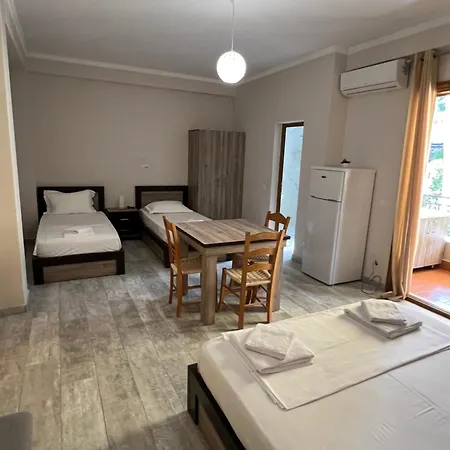 Kamina Aparthotel Vlorë